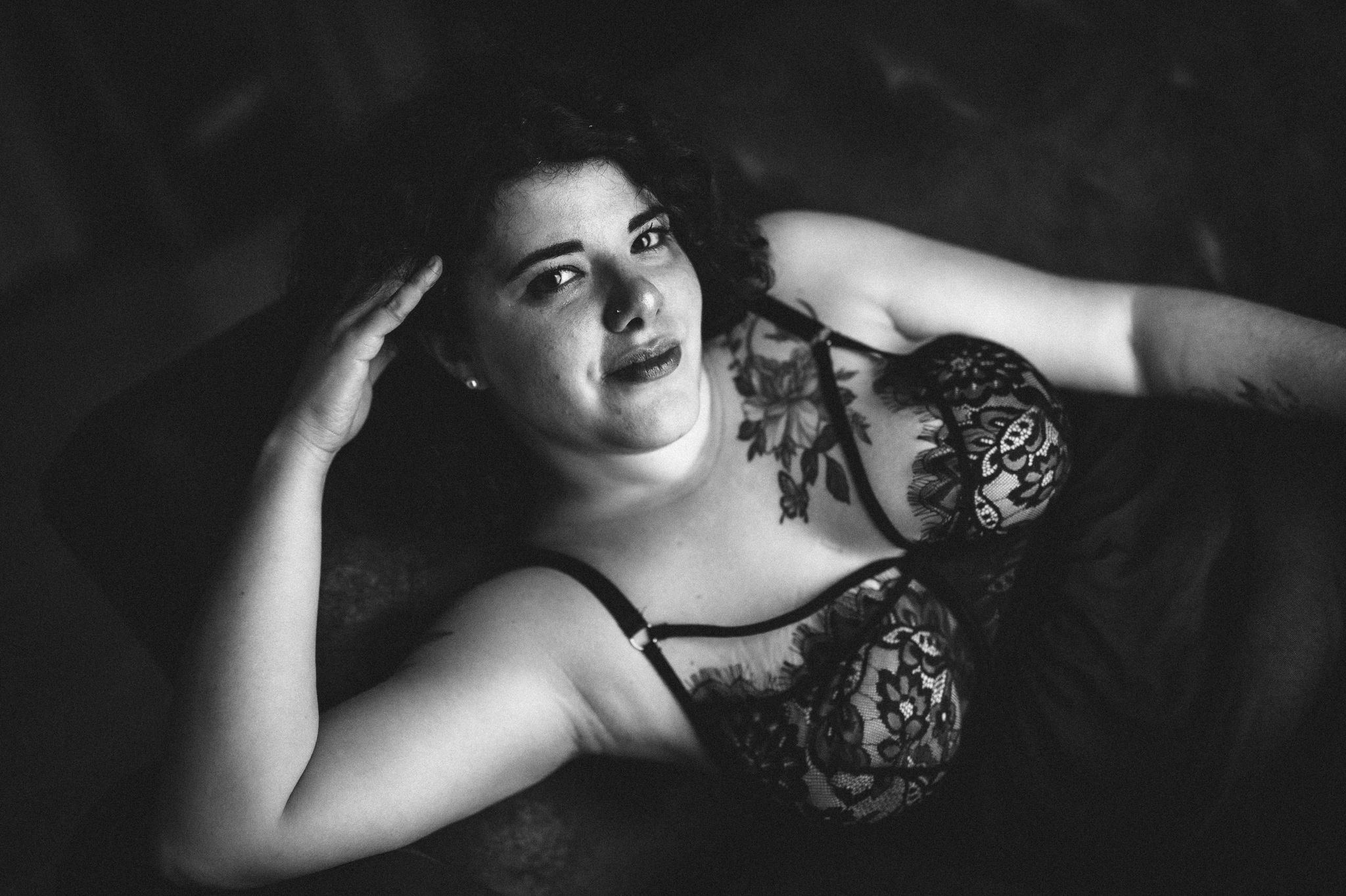 Boudoir Shooting, Plus Size Boudoir Stuttgart, Boudoir Fotografin Böblingen, Dessous Shooting, Aktshooting Stuttgart, Erotisches Fotoshooting, Boudoir Fotograf, Boudoir Fotostudio, Akt Fotografin, curvy boudoir suttgart,